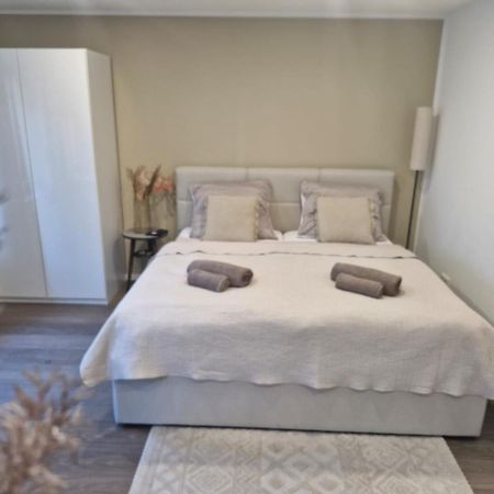 Gaestehaus In Koeln Rath-Heumar Екстер'єр фото